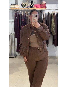 CONJUNTO DE ANTE MARRÓN 2