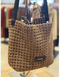 BOLSO TIPO SACO MARRÓN 2