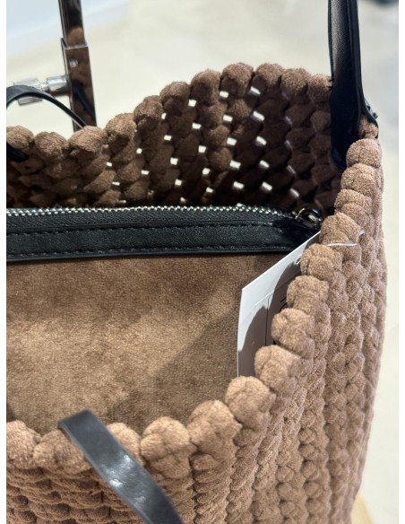 BOLSO TIPO SACO MARRÓN