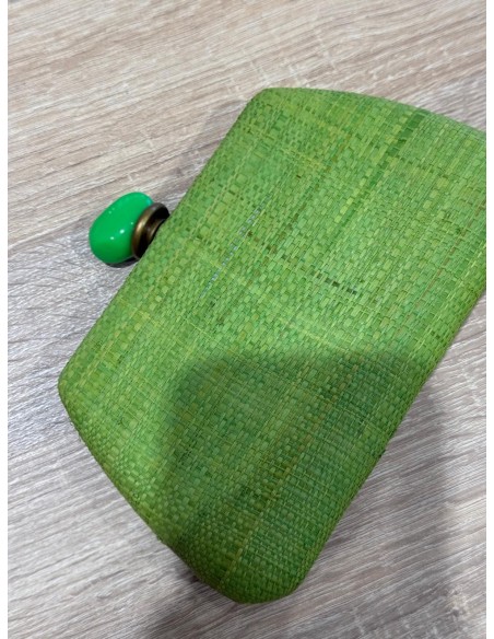 CARTERA DE MANO VERDE