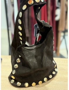 BOLSO MARRÓN CHOCOLATE TACHUELAS