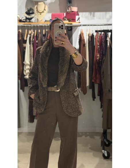 BLAZER CON PELOS DE QUITA Y PON