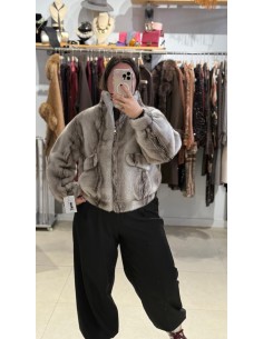CHAQUETA DE PELOS GRIS