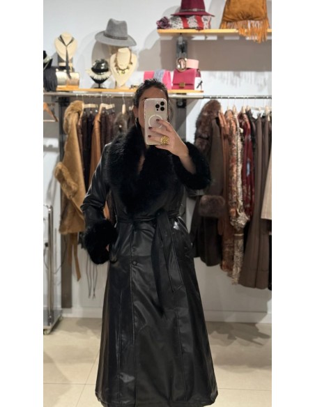 GABARDINA ACOLCHADA CON PELOS DE QUITA Y PON