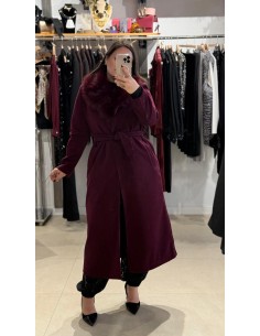 ABRIGO BURDEOS CON PELO DE QUITA Y PON