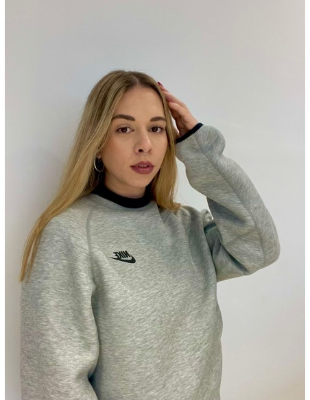 SUDADERA NIKE GRIS
