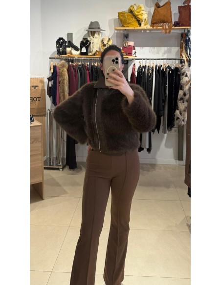 PANTALÓN MARRÓN TIPO LEGINS