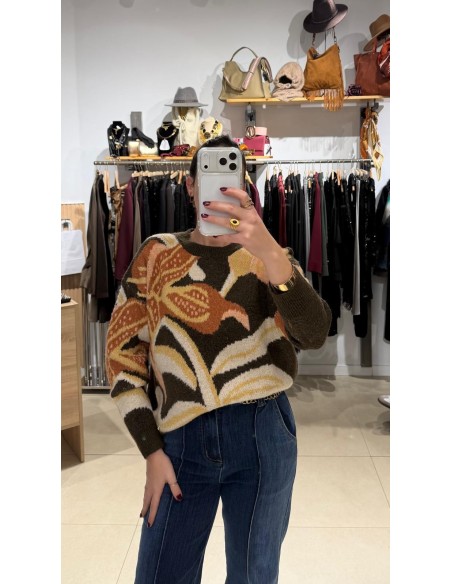 JERSEY CON DETALLES Y DESTELLOS