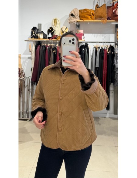 CHAQUETA DE PANA CON CUELLO