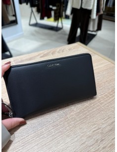 CAETERA CALVIN KLEIN NEGRA