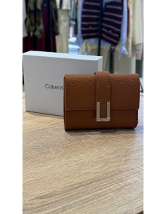 CARTERA CALVIN KLEIN MARRÓN MUJER