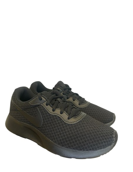 NIKE TANJUN